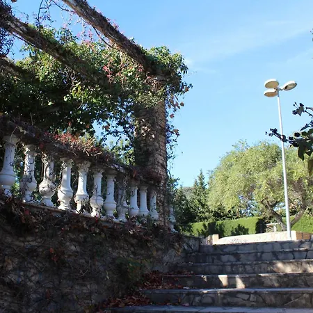 Residentium Spain -chalet La Dorada Pets Friendly Ferienhaus *