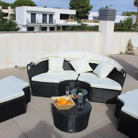 Residentium Spain -chalet La Dorada Pets Friendly Ferienhaus
